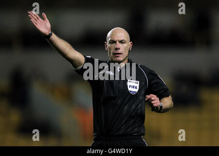 Football - FA Cup - troisième tour Replay - Wolverhampton Wanderers / Birmingham City - Molineux Stadium.Arbitre Howard Webb Banque D'Images