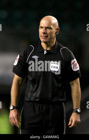 Football - FA Cup - troisième tour Replay - Wolverhampton Wanderers / Birmingham City - Molineux Stadium. Howard Webb, arbitre Banque D'Images