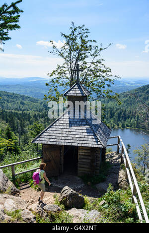 Chapelle Rachelseekapelle avec vue au lac Rachelsee, Nationalpark Bayerischer Wald, forêt de Bavière, Allemagne, le Parc National de Baye Banque D'Images