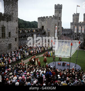 Une vue générale à l'intérieur du château de Caernarfon de l'investiture de Le Prince de Galles Banque D'Images