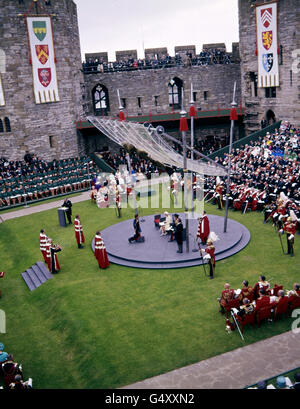 Une vue générale à l'intérieur du château de Caernarfon de l'investiture de Le Prince de Galles Banque D'Images