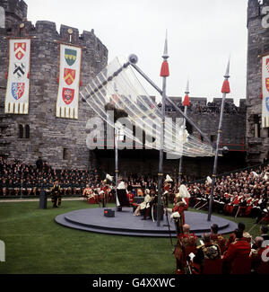 Une vue générale du dais pendant l'investiture de Le Prince de Galles au château de Caernarfon Banque D'Images