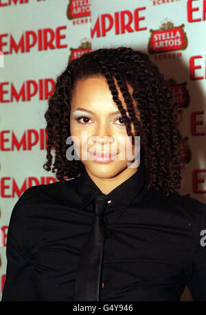 L'actrice Carmen Ejogo assistait aux Empire film Awards 2000, à Londres. Banque D'Images