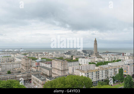 La zone du patrimoine mondial du Havre, construit par Auguste Perret avec St Joseph's église comme monument, Normandie, France Banque D'Images