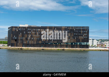 Le bloc noir de la maritime school (école maritime) Le Havre, Normandie, France Banque D'Images