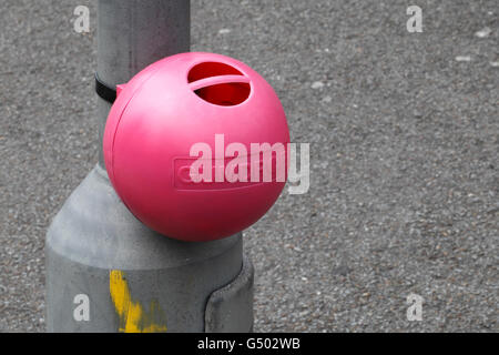 Gumdrop point de collecte sur un lampost, Banque D'Images