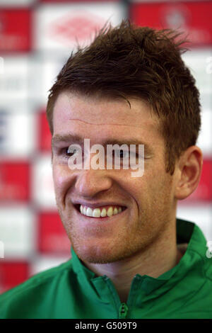 Football - International friendly - Irlande du Nord / Norvège - Conférence de presse d'Irlande du Nord -.Le capitaine de l'Irlande du Nord Steve Davis lors d'une conférence de presse à l'hôtel Culloden de Belfast. Banque D'Images