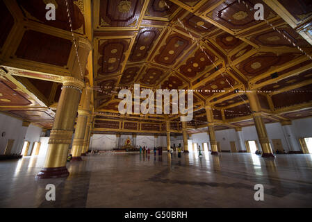 Hall d'Atumashi Mandalay, monastère bouddhiste de la région de Mandalay, Myanmar, Banque D'Images