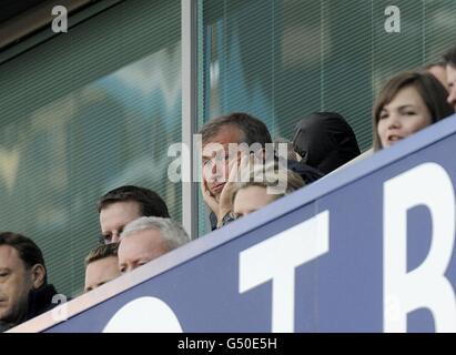 Soccer - Barclays Premier League - Chelsea v Bolton Wanderers - Loftus Road Banque D'Images