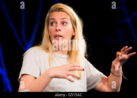 Sara Pascoe. L'écrivain anglais, humoriste et actrice. Au Hay Festival de la littérature et des Arts, le 30 mai 2016 Banque D'Images