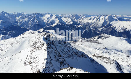 Le domaine de ski Alpe d Huez, dans les Alpes Françaises Banque D'Images