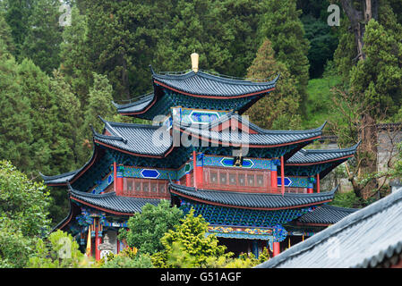 La Chine, le Yunnan Sheng, Lijiang Shi, vieille ville de Lijang, bâtiment chinois traditionnel Banque D'Images