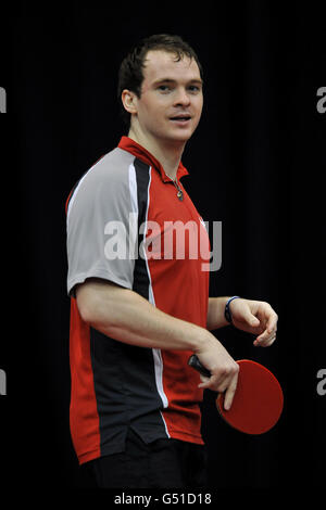 Tennis de table - Championnats nationaux ETTA 2012 - troisième jour - Ponds Forge. Paul Drinkhall pendant une séance d'entraînement Banque D'Images