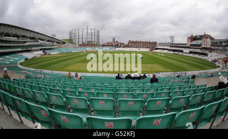 Cricket - MCC University Match - Surrey v Leeds/Bradford - The Kia Oval.Vue générale du Kia Oval pendant le match de l'Université MCC entre Surrey et l'Université Leeds/Bradford Banque D'Images