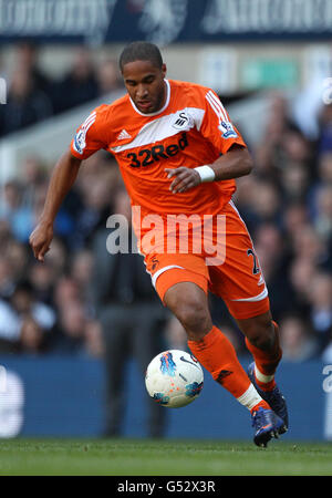 Football - Barclays Premier League - Tottenham Hotspur v Swansea City - White Hart Lane. Ashley Williams, Swansea City Banque D'Images