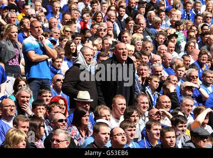 Football - FA Cup - demi-finale - Liverpool v Everton - Wembley Stadium. Vue générale des fans d'Everton dans les stands Banque D'Images