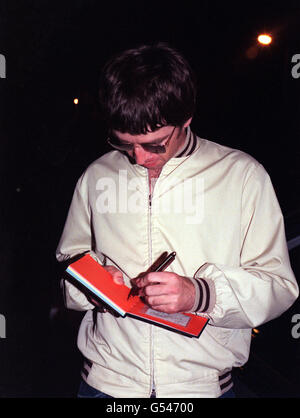 Lennon Tribute Noel Gallagher Banque D'Images