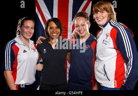 De gauche à droite : Connie Ramsey, Dame Kelly Holmes, Sally Conway et Sarah Adlington, en Grande-Bretagne, lors d'une journée médiatique au Dartford Elite Performance Center, à Dartford Banque D'Images