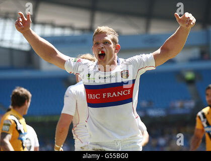 Peter Fox de Wakefield Wildcats célèbre une tentative contre les Tigers Castleford lors de la Super League Stobart, match du week-end magique au Etihad Stadium de Manchester. Banque D'Images