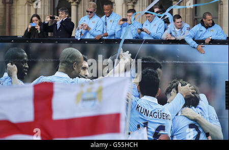 Football - Manchester City Parade de la victoire de la Barclays Premier League - Manchester Banque D'Images