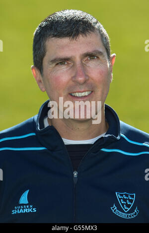 Cricket - 2012 Sussex CCC Photocall - PROBIZ County Ground. Mark Robinson, entraîneur-chef de Sussex Banque D'Images