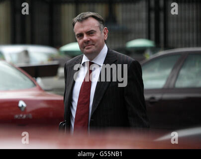 Le directeur général de RTE, Noel Curran, arrive à Leinster House, Dublin, pour répondre aux questions du comité Dail sur les communications, les ressources naturelles et l'agriculture. Banque D'Images