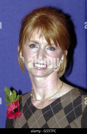 L'actrice et la cuisinière Jane Asher à l'hôtel Hilton de Londres à Park Lane, Londres, pour la cérémonie de remise des prix People of the Year 2000. Banque D'Images