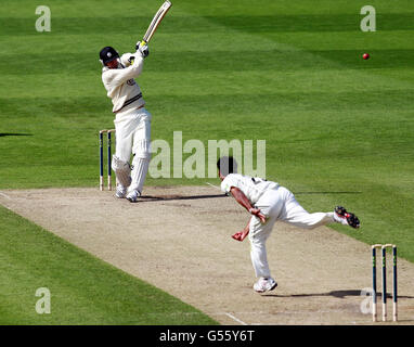 Cricket - LV = County Championship - Division One - Worcestershire v Surrey - Jour 3 - Nouvelle route Banque D'Images