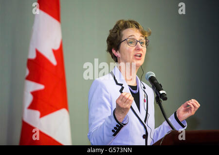 Detroit, Michigan - Mary Kay Henry, président de l'Union internationale des employés de Service. Banque D'Images