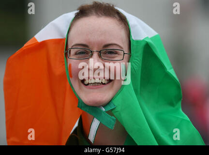 Football - UEFA Euro 2012 - Groupe C - République d'Irlande / Croatie - Stade municipal de Poznan.Un fan de la République d'Irlande arrive pour le match de l'UEFA Euro 2012, Groupe C, au stade municipal de Gdynia, en Pologne. Banque D'Images