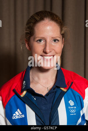 Olympiades - Escrime - annonce de l'équipe GB - Institut de l'éducation.Corinna Lawrence, la concurrente féminine Epee de Grande-Bretagne, lors de l'annonce de Team GB à l'Institute of Education, Londres. Banque D'Images