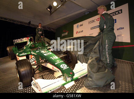 Nouvelle Jaguar R2 F1 voiture de course Banque D'Images