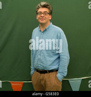 David Solomons, écrivain, romancier, scénariste, auteur de "Mon frère est un super héros", lauréat du prix 2016 Waterstones. Le Hay Festival de la littérature et les arts, Hay-on-Wye, Powys, Pays de Galles, Royaume-Uni, le 03 juin 2016 Banque D'Images