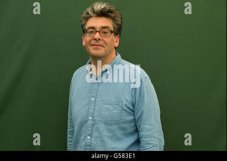 David Solomons, écrivain, romancier, scénariste, auteur de "Mon frère est un super héros", lauréat du prix 2016 Waterstones. Le Hay Festival de la littérature et les arts, Hay-on-Wye, Powys, Pays de Galles, Royaume-Uni, le 03 juin 2016 Banque D'Images