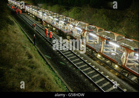 La pose de câbles à Fenny Compton pendant l'resignaling du Cherwell Valley line. Banque D'Images