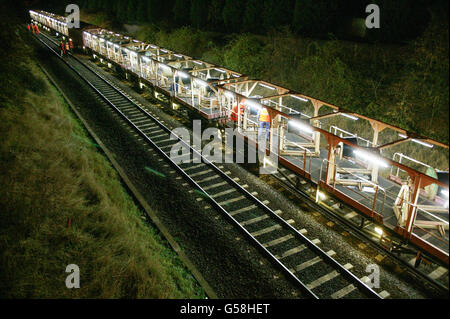 La pose de câbles à Fenny Compton au cours de la réévaluation de la signalisation Cherwell Valley line. Banque D'Images