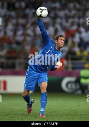 Football - UEFA Euro 2012 - Groupe B - pays-Bas / Allemagne - Stade Metalist. Gardien de but néerlandais Maarten Stekelenburg Banque D'Images