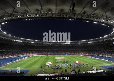 Football - UEFA Euro 2012 - quart de finale - Angleterre / Italie - Stade olympique. Vue générale du stade olympique avant le lancement Banque D'Images