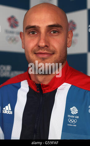 Jeux olympiques - Jeux olympiques de Londres 2012 - Team GB Kitting out - canoë-kayak - Université de Loughborough.Great Britain's Canoe Sprinter Liam Heath pendant la séance de kitout de Londres 2012 à l'université de Loughborough, Loughborough. Banque D'Images