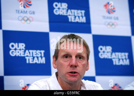 Stuart Pearce, entraîneur olympique de football de Grande-Bretagne, lors de l'annonce de l'équipe de football Team GB au stade Wembley, Londres. Banque D'Images