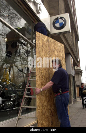 Manifestations Mayday BMW Banque D'Images