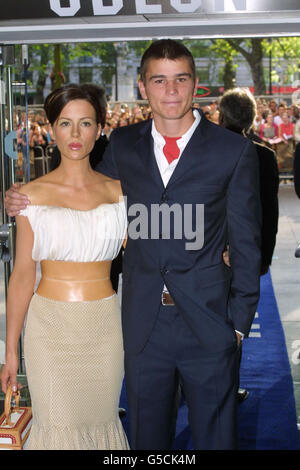 Beckinsale Pearl Harbor premiere Banque D'Images