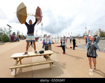 Jeux paralympiques de Londres - jour 0. Artistes au Parc olympique de Londres. Banque D'Images