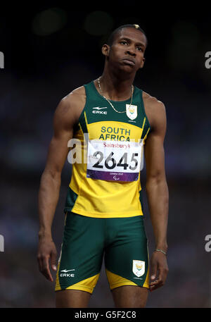 L'Union de l'Afrique du Sud Sekailwe réagit à la 3ème étape du Men's 400 m - T 38 au stade olympique de Londres Banque D'Images