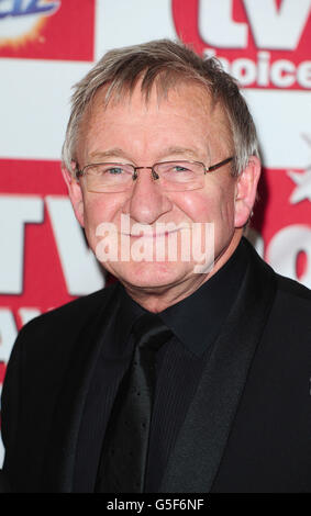 Le Dr Chris Steele arrive aux TV Choice Awards à l'hôtel Dorchester de Londres. Banque D'Images