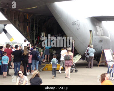 2011 Air Force Base et le mode de vie de l'aéronautique Waterkloof Expo. Banque D'Images