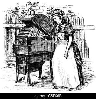 Maison,lavage,publicité pour lave-linge par Paul Bolle,gravure,fin du 19ème siècle,19e siècle,graphique,graphique,maison,ménage,travaux domestiques,travaux ménagers,travaux ménagers,tâches domestiques,faire les tâches,entretien,pleine longueur,debout,femme,femme au foyer,femme au foyer,machine,machines,lave-linge,machines à laver,invention,inventions,poignée,tourne-les,tourne-ustensiles domestiques,lave-linge,lave-linge,lave-linge,lave-linge,lave-linge,lave-linge,linge,linge,linge,linge,linge,linge,linge,linge,linge,linge,linge,linge,linge,linge,linge,linge,linge,linge,linge,linge,linge Banque D'Images