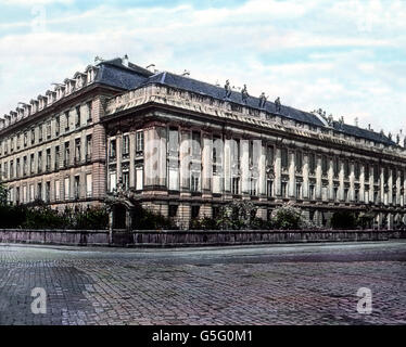 Das Schloß markgräfliche à Ansbach. Le château margravial à Ansbach. Franconia, Bavaria, histoire, historique, années 10, 20, 20e siècle, archive, Carl Simon, coloriés à la main lame en verre, château, bâtiment, architecture, palace, quartier résidentiel, la résidence Banque D'Images