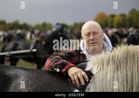 Un commerçant de chevaux (nom inconnu) à la Ballinasloe Horse Fair à Co. Galway, Irlande. Banque D'Images