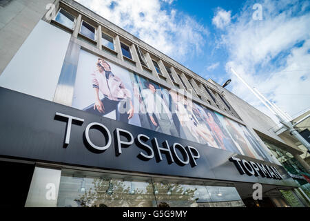 Topshop et Topman store extérieur en Southampton Banque D'Images